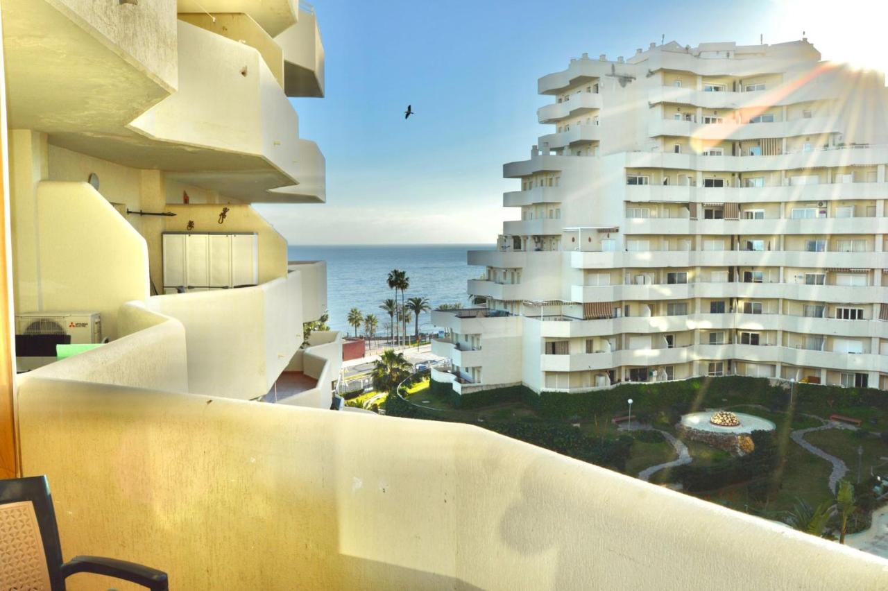 Estudio Benalbeach Primera Linea De Playa Benalmádena Extérieur photo