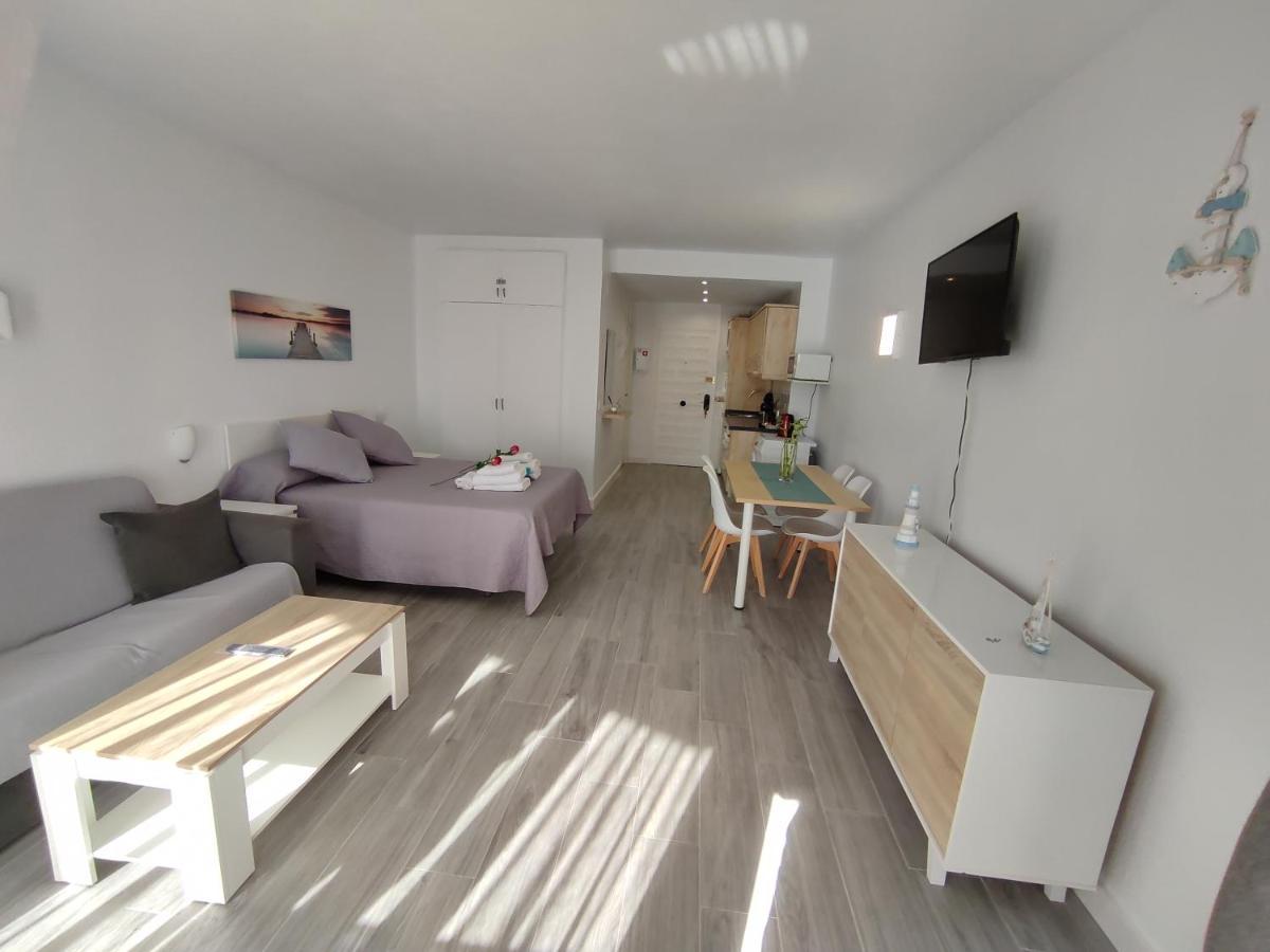 Estudio Benalbeach Primera Linea De Playa Benalmádena Extérieur photo